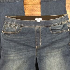 Women's Blue Jeans Size 14 Croft&Barrow